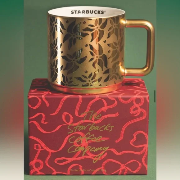 Starbucks Lot of 4: Holiday ribbon, poinsettia, card pouch - Picture 4 of 7